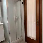 Casa Fronte Con Ascensore * Le Grazie (Liguria)