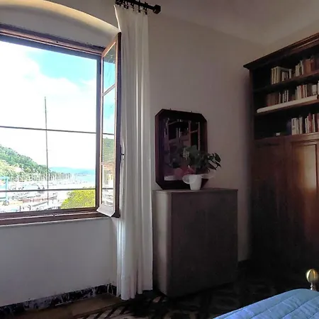 Casa Fronte Con Ascensore Lejlighed Le Grazie (Liguria)