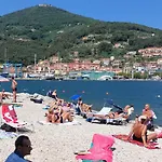 Lägenhet Casa Fronte Con Ascensore