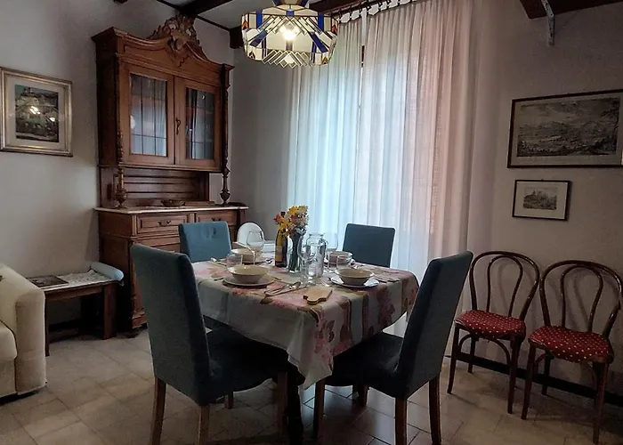 Casa Fronte Con Ascensore
