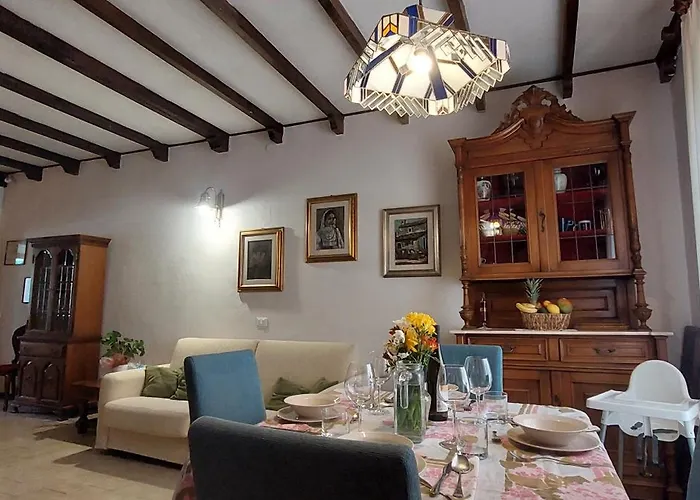 Casa Fronte Con Ascensore Le Grazie (Liguria)