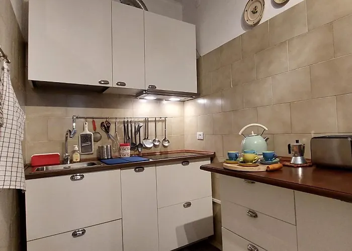 Casa Fronte Con Ascensore * Le Grazie (Liguria)