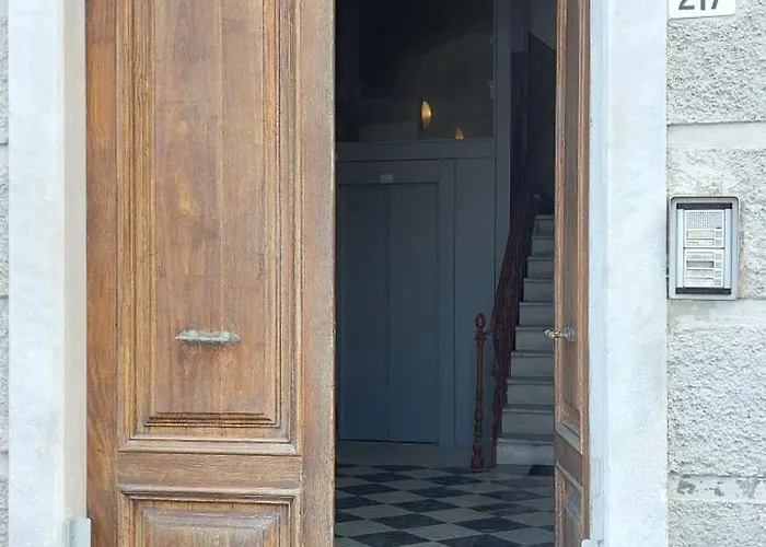 Casa Fronte Con Ascensore *